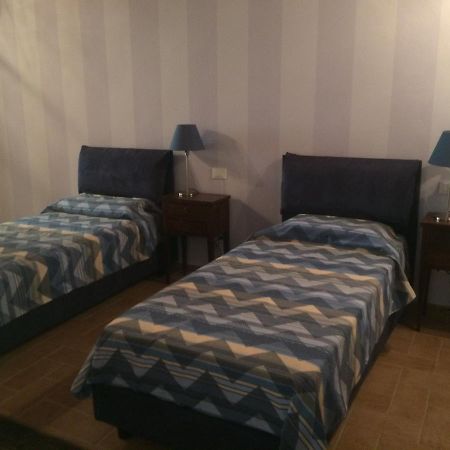 Il Giardino Apartment Лука Екстериор снимка