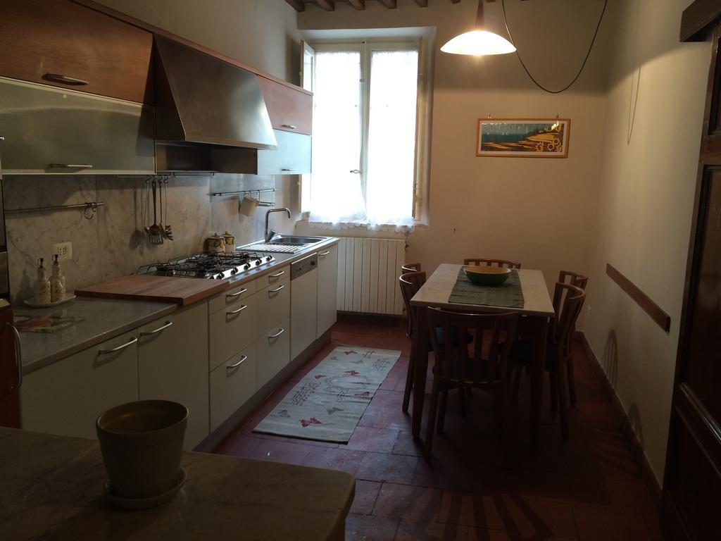 Il Giardino Apartment Лука Екстериор снимка